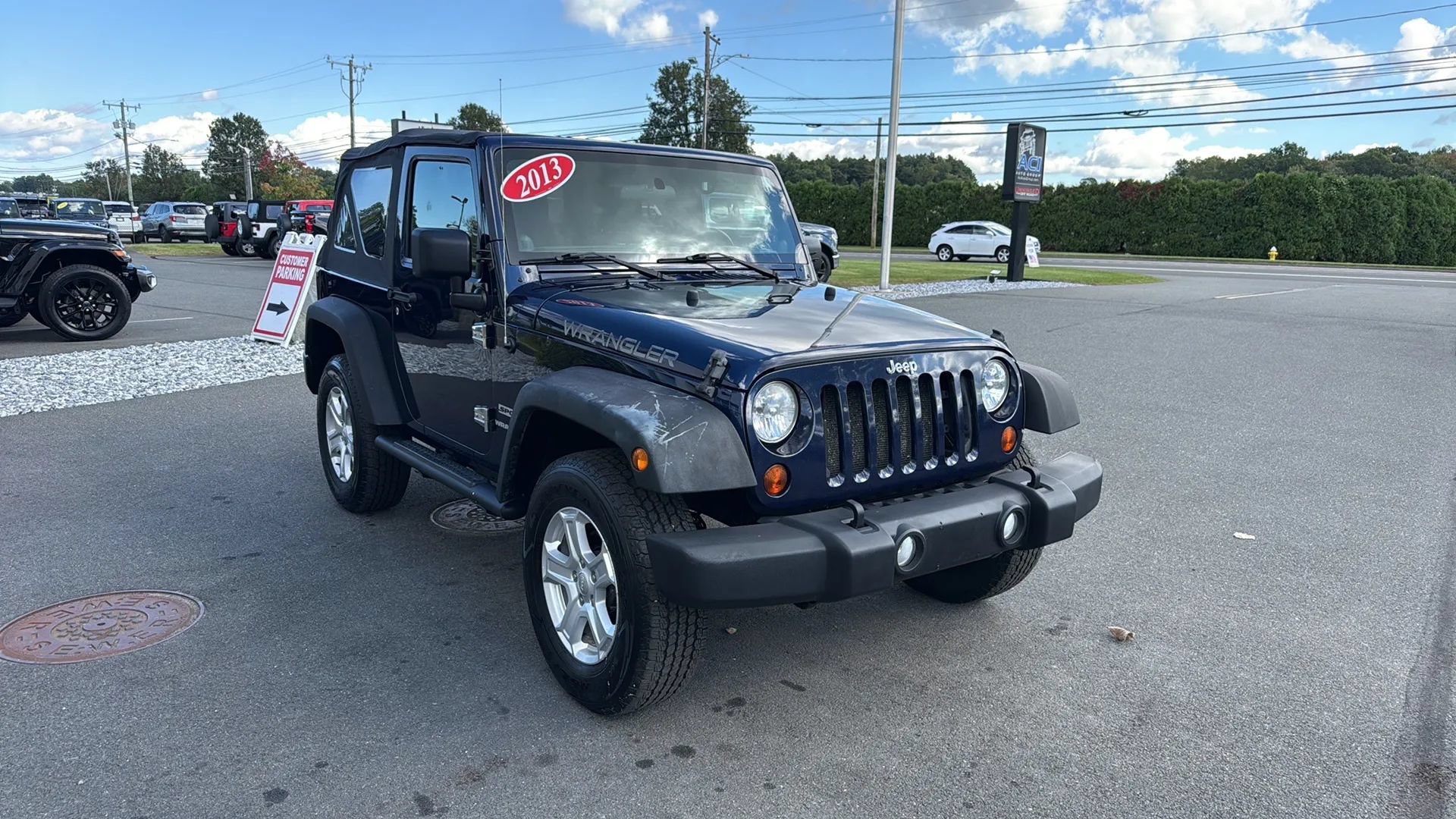 Used 2013 Jeep Wrangler Sport AWD/4WD image 16