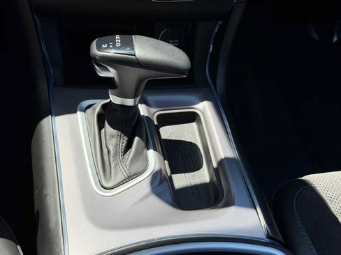 Used 2023 Dodge Charger Scat Pack RWD image 21
