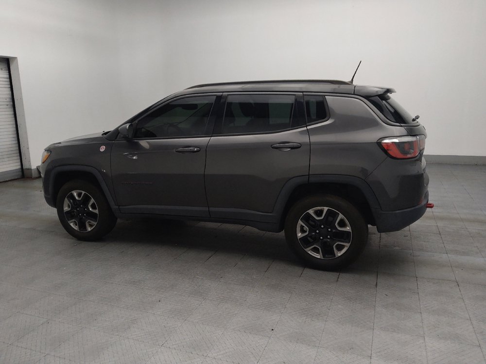 Used 2017 Jeep Compass Trailhawk w/ Leather Interior Group AWD/4WD image 3