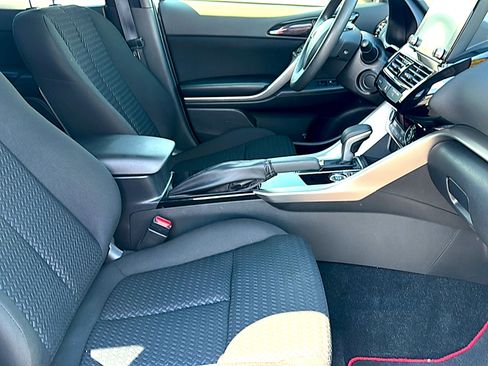 Used 2024 Mitsubishi Eclipse Cross LE image 25