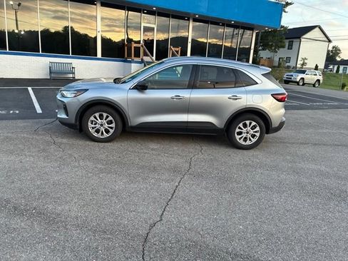 Used 2024 Ford Escape Active FWD image 15