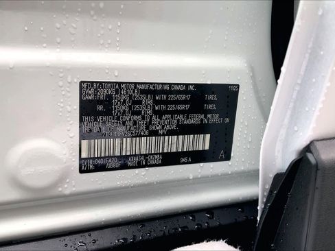 New 2025 Toyota RAV4 XLE image 21