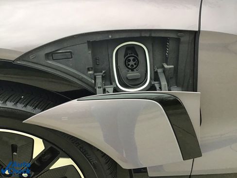 Used 2024 Chevrolet Blazer EV RS image 10