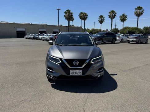 Used 2022 Nissan Rogue Sport SL w/ Premium Package AWD/4WD image 4