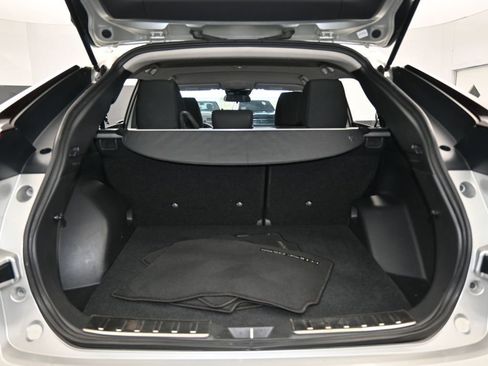 Used 2023 Mitsubishi Eclipse Cross ES image 32