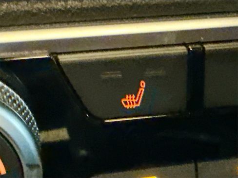 Used 2024 Nissan Altima 2.5 SR w/ SR Premium Package image 19