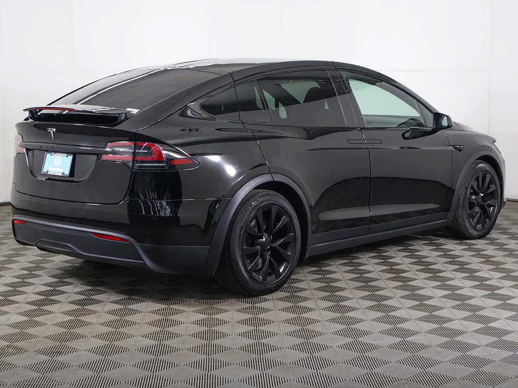 Used 2023 Tesla Model X AWD/4WD image 13