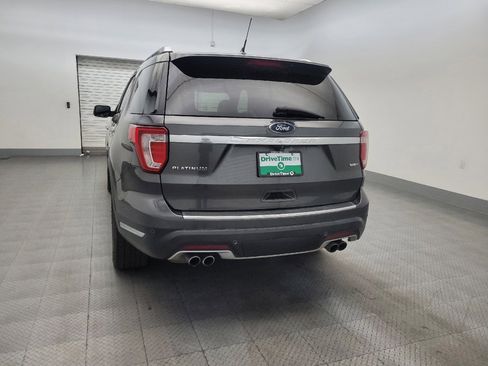 Used 2018 Ford Explorer Platinum AWD/4WD image 6