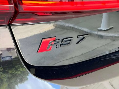 Used 2021 Audi RS 7 4.0T w/ Black Optic Package image 40