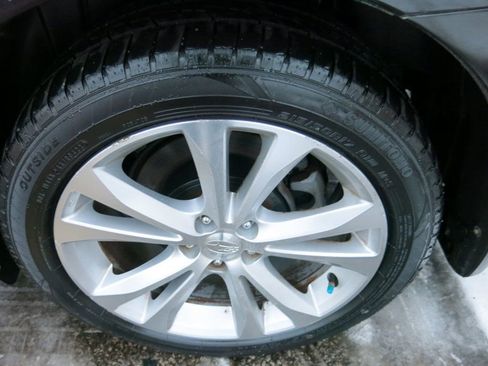 Used 2014 Subaru Legacy 2.5i Limited image 33