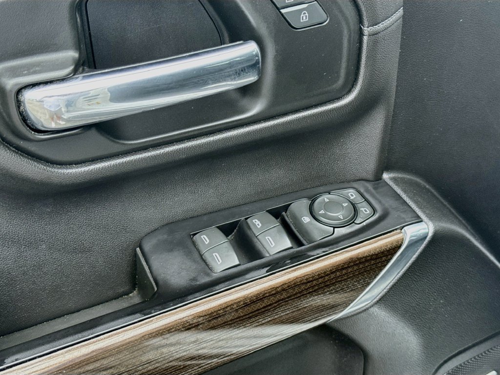 Used 2019 Chevrolet Silverado 1500 RST w/ All-Star Edition AWD/4WD image 17