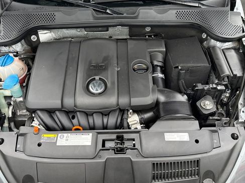 Used 2013 Volkswagen Beetle 2.5 image 21