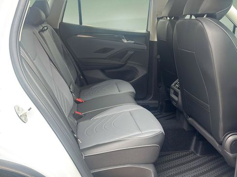 New 2026 Volkswagen Tiguan SE AWD/4WD image 13