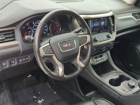 Used 2021 GMC Acadia Denali w/ Denali Ultimate Package image 10