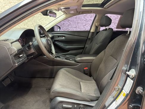 Used 2024 Honda Accord EX image 23
