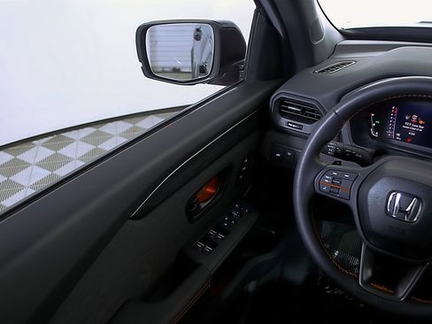 Certified 2026 Honda Passport TrailSport image 20