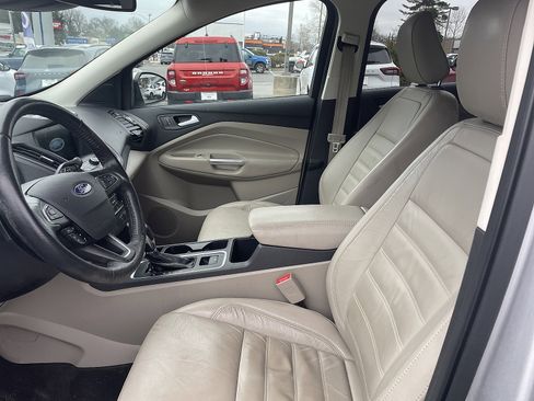 Used 2018 Ford Escape SEL w/ Ford Safe & Smart Package image 3