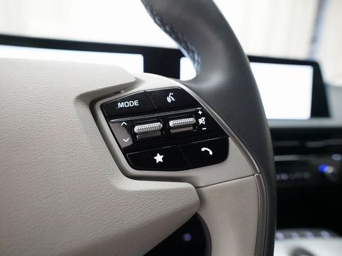 Used 2024 Kia EV6 Wind image 19