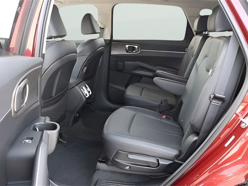 Used 2024 Kia Sorento X-Line EX image 21