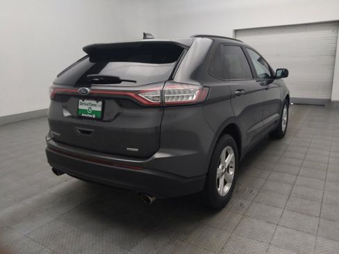 Used 2017 Ford Edge SE FWD image 9