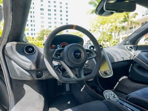 Used 2019 McLaren 600LT RWD image 69