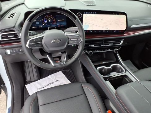 New 2026 Chevrolet Traverse Z71 w/ Enhanced Driving Package AWD/4WD image 16