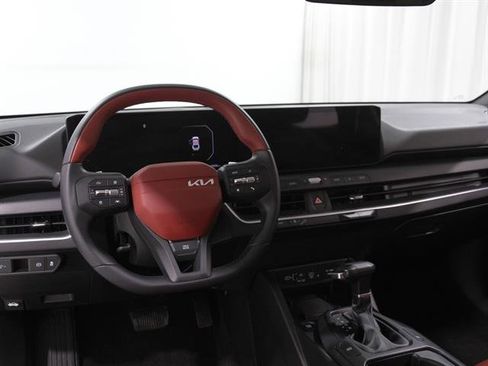 Used 2025 Kia K4 GT-Line w/ GT-Line Premium Package image 6