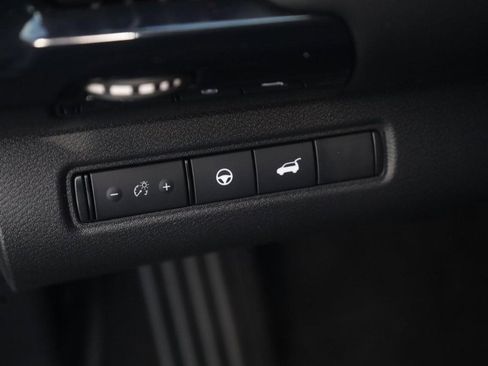 New 2026 Nissan Pathfinder SV AWD/4WD image 11
