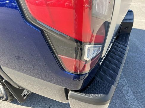 Used 2023 Nissan Titan Platinum Reserve w/ Moonroof Package image 10