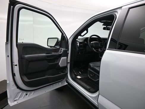 New 2025 Ford F150 Platinum w/ Equipment Group 702A High image 8