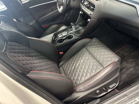 Used 2025 Genesis G70 3.3T Advanced w/ Sport Prestige Package image 28