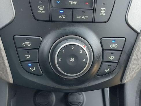 Used 2016 Hyundai Santa Fe Sport AWD/4WD image 25