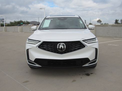 Certified 2025 Acura MDX FWD image 3
