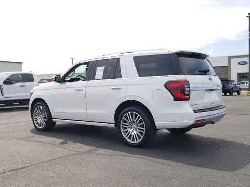 Certified 2022 Ford Expedition Platinum AWD/4WD image 5