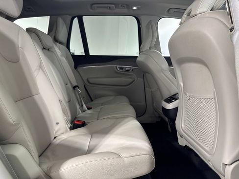Used 2023 Volvo XC90 B5 Plus w/ Protection Package Premier AWD/4WD image 25