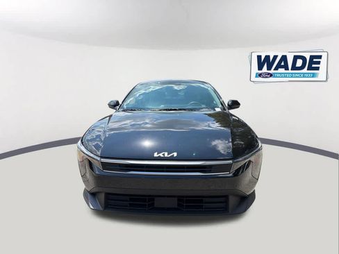 Used 2025 Kia K4 FWD image 2