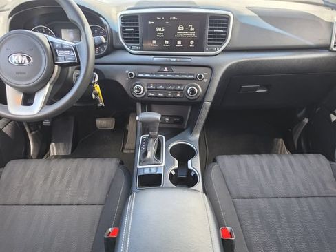 Used 2022 Kia Sportage LX FWD image 24