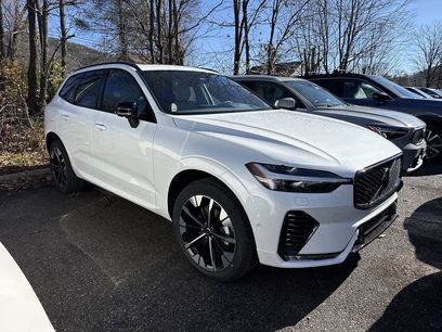 New 2026 Volvo XC60 B5 Plus w/ Protection Package Premier