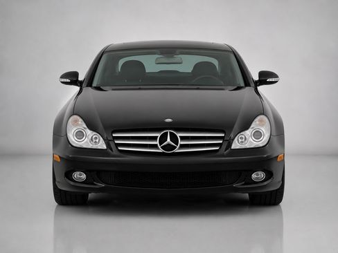 Used 2007 Mercedes-Benz CLS 550 image 4