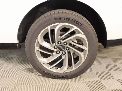 New 2025 Lincoln Navigator Reserve AWD/4WD image 20