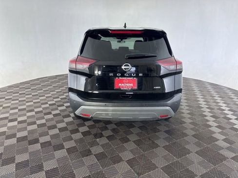 Certified 2023 Nissan Rogue S AWD/4WD image 6