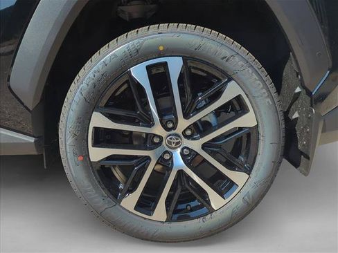 New 2026 Toyota RAV4 FWD image 9