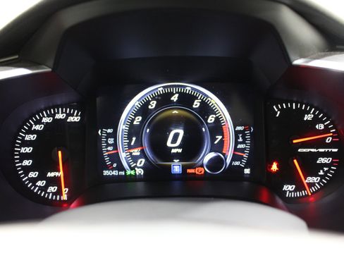 Used 2019 Chevrolet Corvette Stingray Coupe w/ LPO, Stingray Logo Package RWD image 15