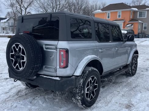 Used 2023 Ford Bronco Outer Banks image 4