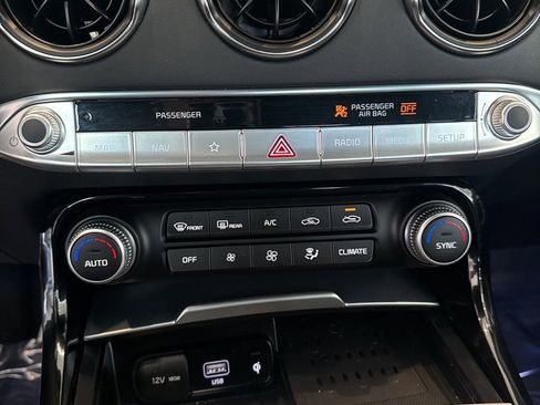 Used 2023 Kia Stinger GT2 image 17