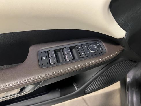 Used 2026 Lexus RX 450h AWD w/ Convenience Package image 26