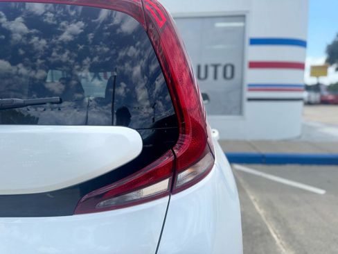 Used 2022 Kia Soul LX w/ Technology Package FWD image 38
