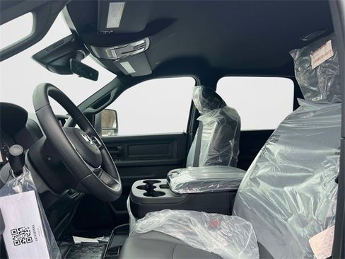 New 2026 RAM 3500 Tradesman image 27