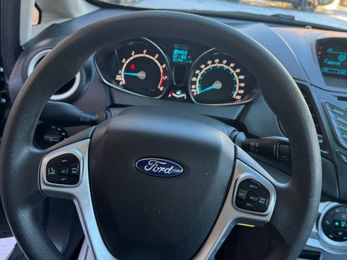 Used 2017 Ford Fiesta SE w/ Cold Weather Package image 8