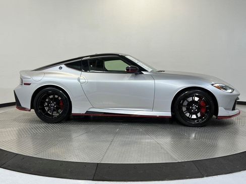 Used 2024 Nissan Z NISMO w/ Floor Mat Package image 8